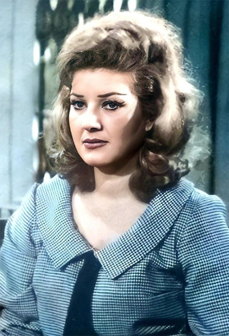 Bir gün Beyoğlunda yürürken keşfedilmişti... Artistlik yapamam dedi ama Yeşilçamın yıldızı oldu