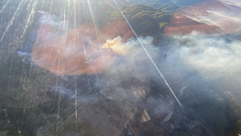 Muğlada orman yangınları: Havadan ve karadan müdahale ediliyor