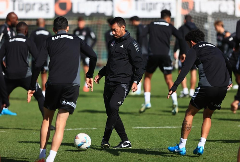 Beşiktaşta Mert Günok gelişmesi