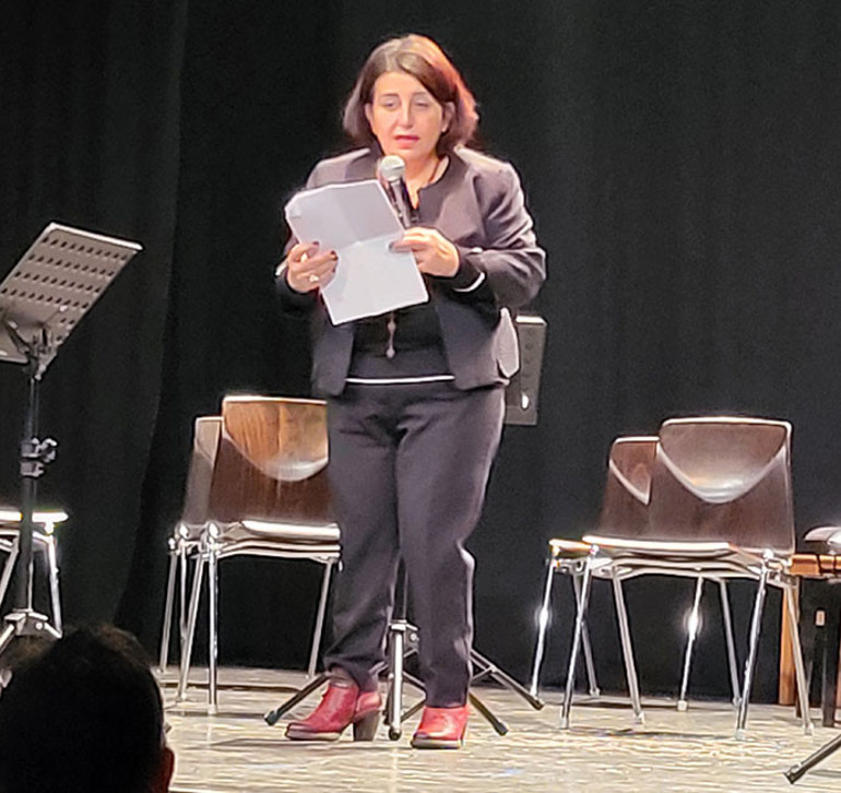 Alkışlar Frankfurt’un çok kültürlü orkestrasına