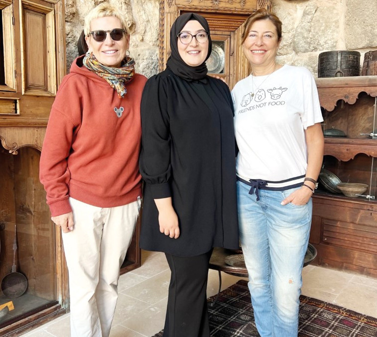 BUGÜN YAPMAZSAK NE ZAMAN BİZ YAPMASAK KİM YAPACAK