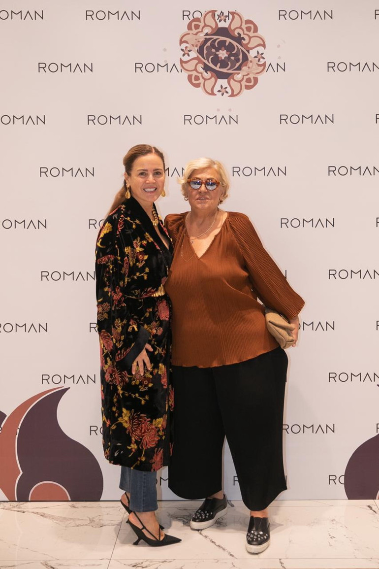 Yeni koleksiyona ilgi yoğun oldu