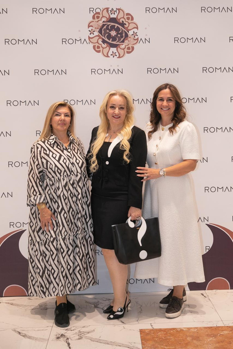 Yeni koleksiyona ilgi yoğun oldu