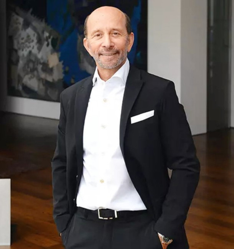 Dostları ısrar etti patron ‘Tamam’ dedi