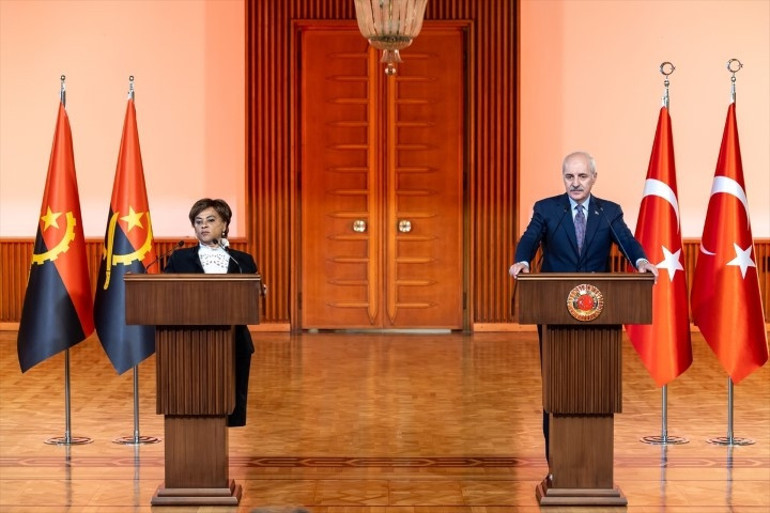 TBMM Başkanı Kurtulmuş, Mecliste Angola Meclis Başkanı Cerqueira ile görüştü