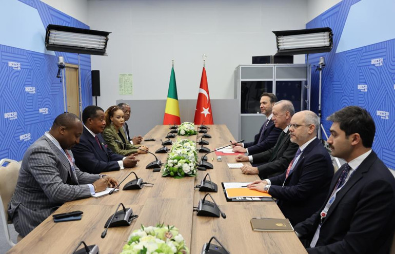 Cumhurbaşkanı Recep Tayyip Erdoğan BRICS Zirvesinde temaslarına başladı