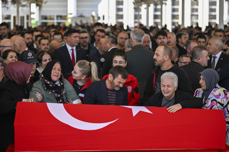 TUSAŞa alçak saldırı... Ankarada şehitlere acı veda