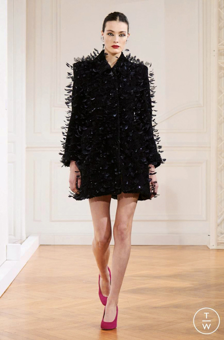 Tüylü, püsküllü süslü püslü