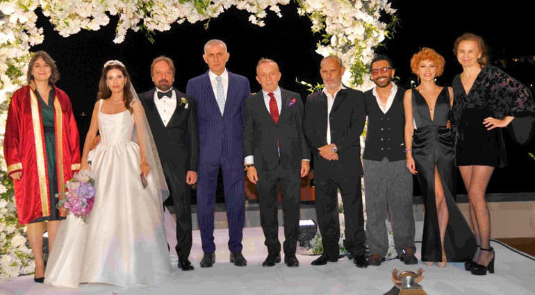 Hakkı Ağaoğlu ile oyuncu Yeşim Dalgıçer evlendi