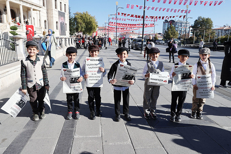 Cumhuriyetimizin 101. yılını coşkuyla kutluyoruz