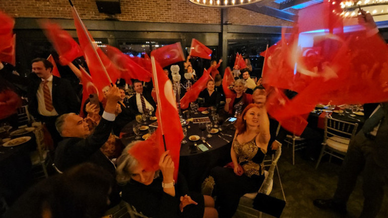 TADFdan Cumhuriyetin 101. Yılına Canan Anderson ile Muhteşem Kutlama