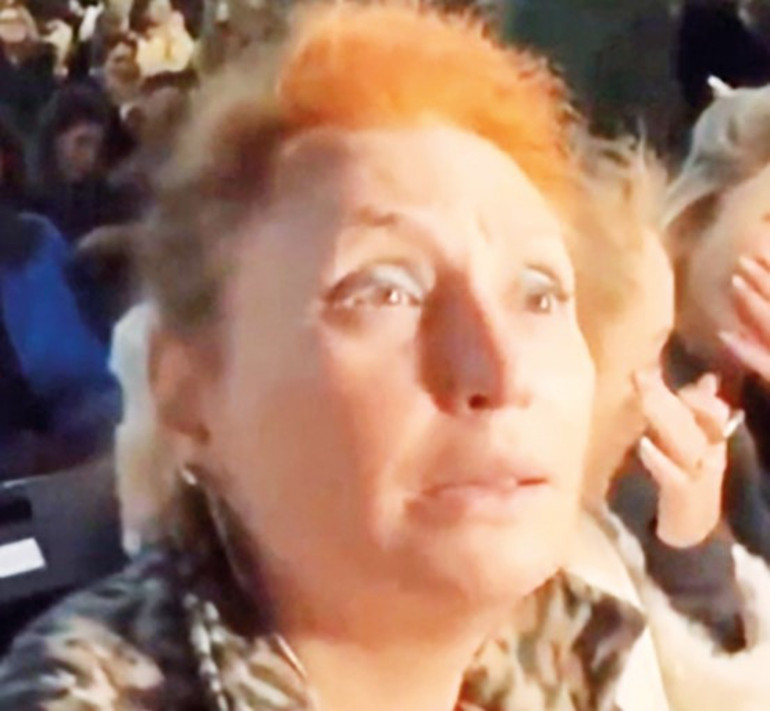 Kız kıza çakırkeyif konser