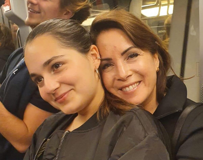 Bu fotoğraf ilk anımız… 18’ine 5 kala