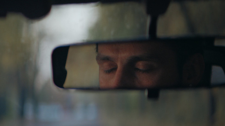 Senelerce doktor doktor gezdi, hastalığı bir türlü teşhis edilemedi: Kahkaha bile atamıyor, korkunç halüsinasyonlarla yaşıyor Peki sebebi neydi