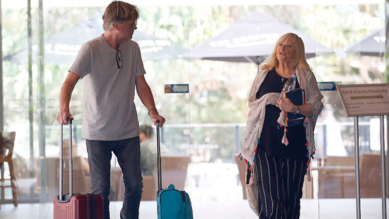 38 yıllık mutlu evliliğin sırrını verdiler: Siz siz olun, geceleri ayrı yatakta uyuyun