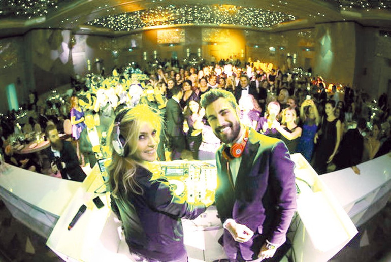 Arzu Sabacının yeni merakı:  DJ Desire set başında