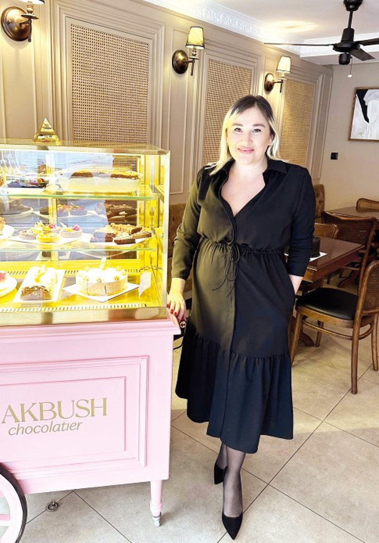 Evrim Alasya, Urla’da villa aldı