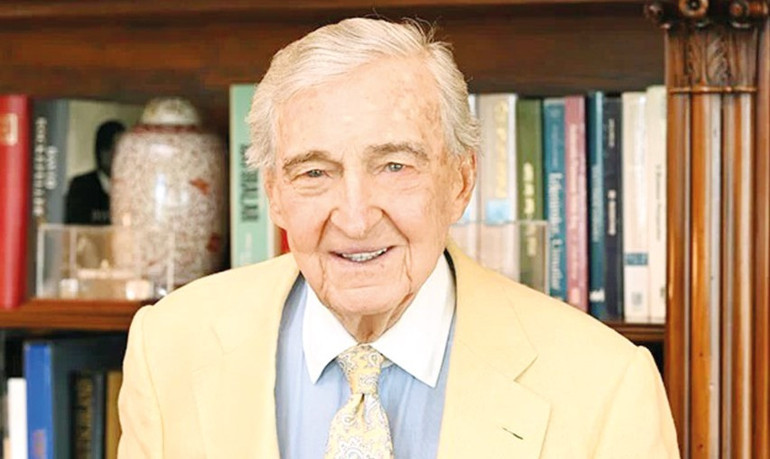 Hadise’nin dip boyası