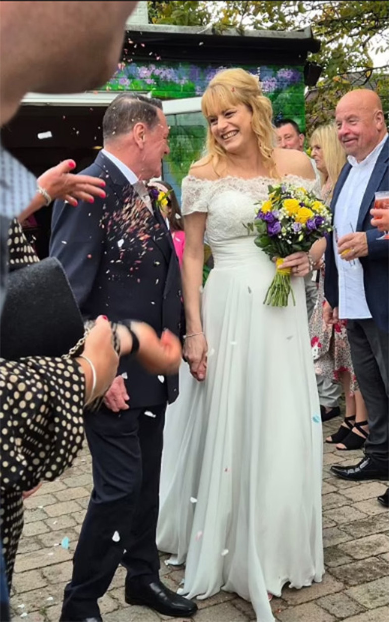 Moda dünyasını yasa boğan haber: Bir döneme damgasını vuran ünlü model tatilde hayata veda etti... Birkaç ay önce evlenmişti