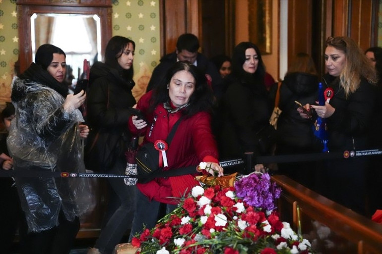 Atatürkün ebediyete intikalinin 86. yılı: Saat 09:05te hayat durdu