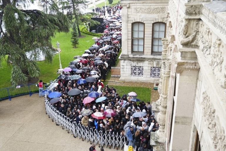 Atatürkün ebediyete intikalinin 86. yılı: Saat 09:05te hayat durdu
