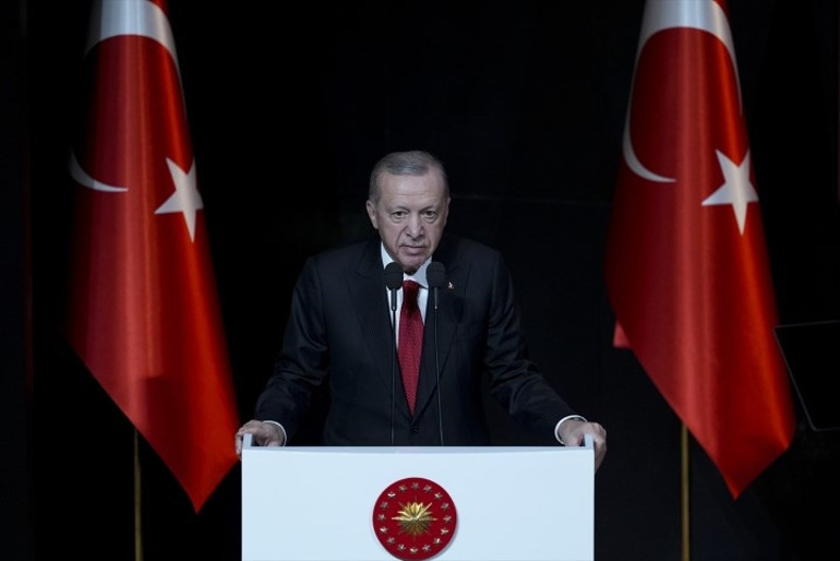 Cumhurbaşkanı Erdoğan: Ülkemizin sınırlarının terörle bağlantısını keseceğiz