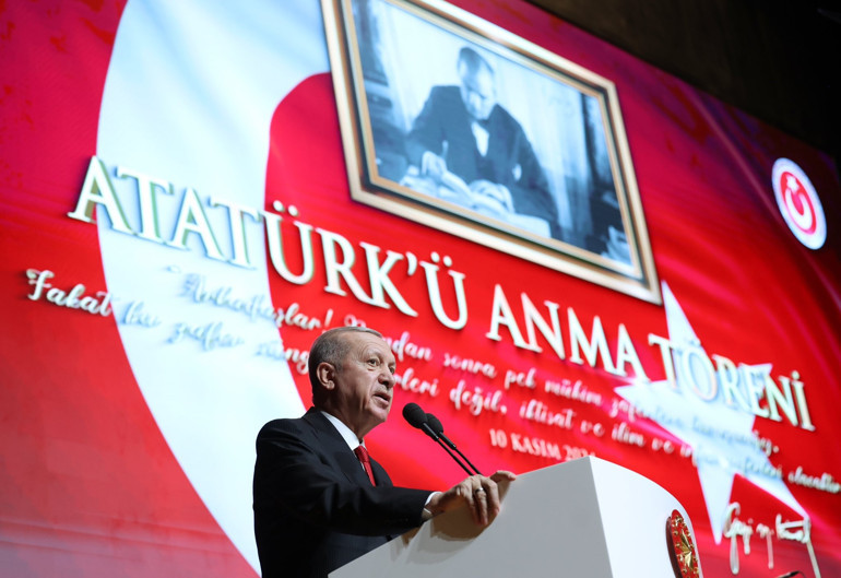 Cumhurbaşkanı Erdoğan: Ülkemizin sınırlarının terörle bağlantısını keseceğiz