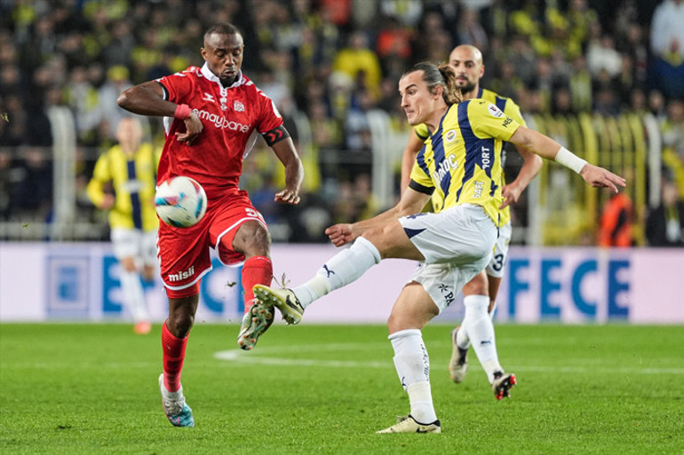 Fenerbahçeli yıldız, A Milli Takım kadrosundan çıkarıldı