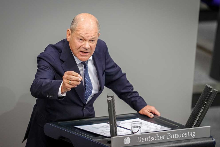 Steinmeier’den 23 Şubat’a onay
