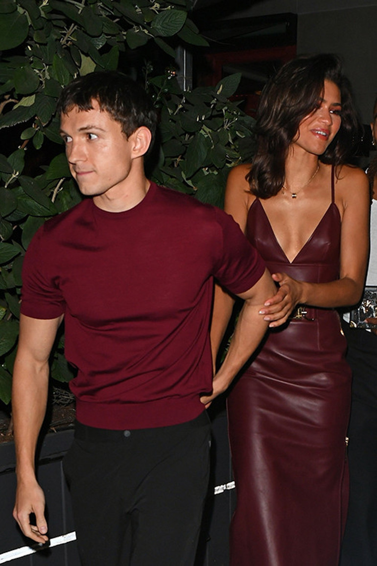 Senaryodaki öpücük gerçeğe dönmüştü... Yetenekli ve tutkulu sevgilimle böyle tanıştık