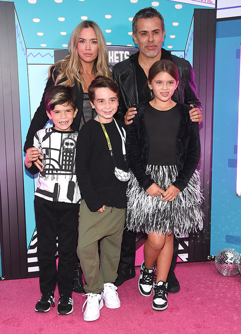 13 yıllık yuvayı yıkan skandal ortaya çıktı… Kocasını evli arkadaşıyla aldatmış ‘Karısı doğum yaparken onlar yasak aşk yaşıyordu’