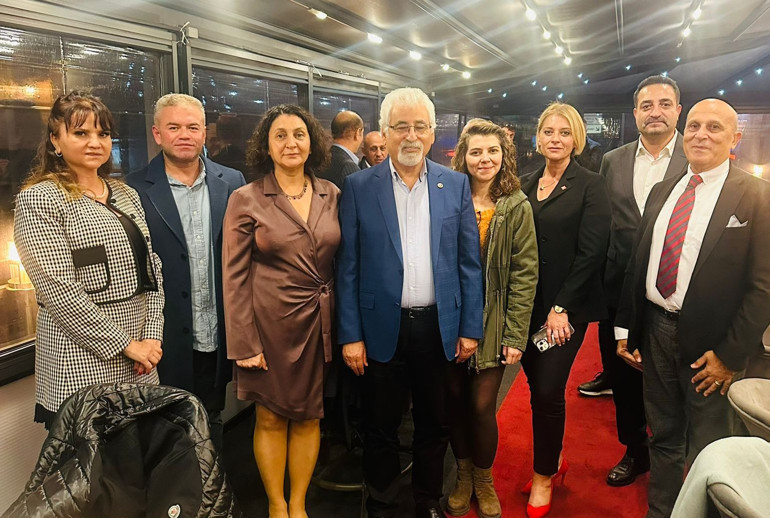 Türk toplumunun sorunlarını görüştüler