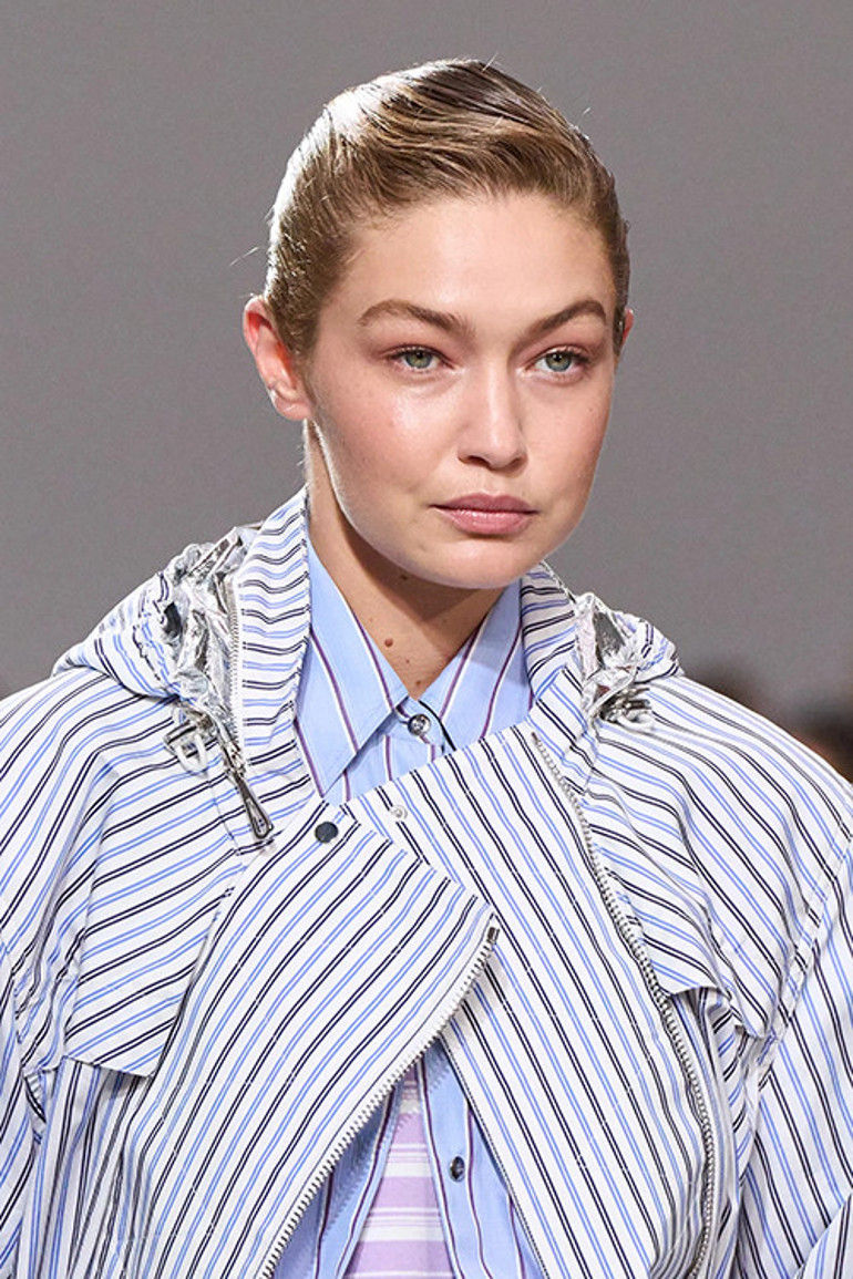 Kızımı bırakıp çalışacaksam kazandığım para tatmin etmeli demişti... Hem aşkta kazandı hem de işte