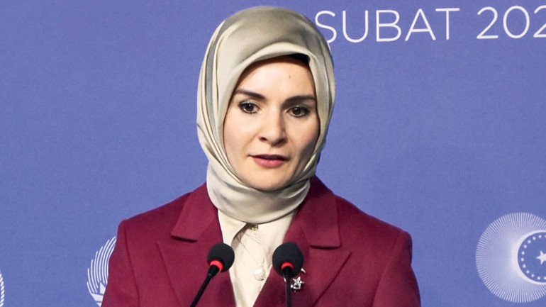 Aile Bakanlığı İzmir’deki acı olayın ardından inceleme başlattı... Özel ekip sahaya iniyor