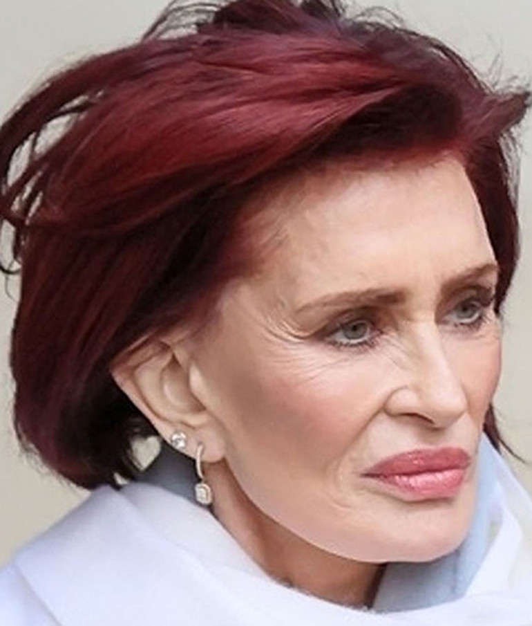 İhanetini bile bağışlamıştı... Hayatını hasta kocasının bakımına adadı... Ama kendi hali içler acısı