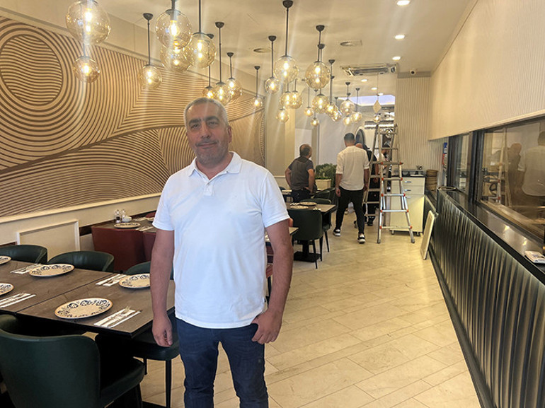 Dünyanın ilk otonom döner restoranı açılıyor