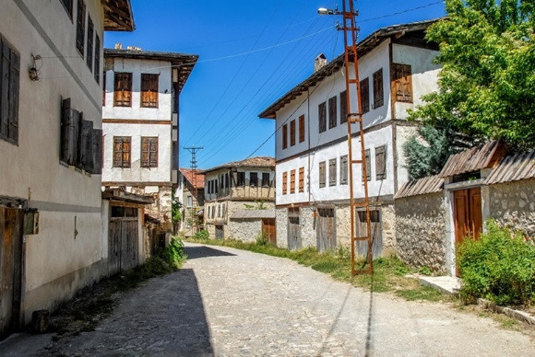 Tertemiz bir hava ve huzur... Sonbaharın çok yakıştığı 8 köy | Biri ‘Dünya Turizm Köyü Listesi’ne girmeyi başardı