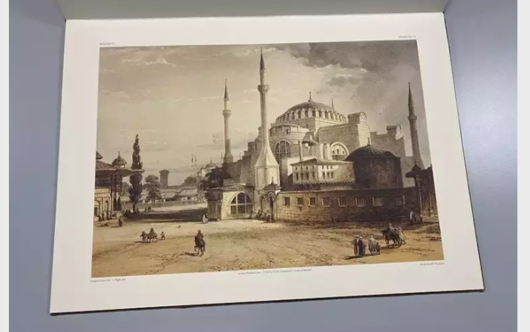 Sultan Abdülmecid’e hediye edilmişti... Ayasofya albümünün tıpkıbasımı yapıldı... Muhteşem bir çalışma