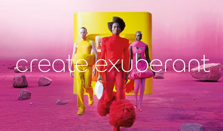 Yeni sevgilisini tanıştırdı