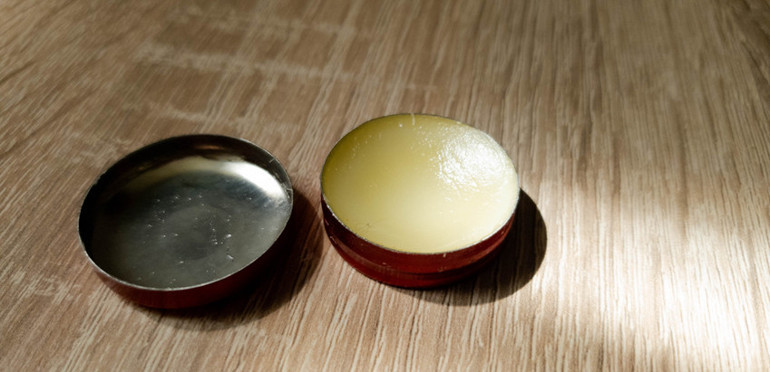 Bu doğal reçetelerin hepsi yüzlerce yıldır kullanılıyor... Peki gerçekte ne kadar etkili Yatmadan önce sadece 2 tatlı kaşığı içildiğinde...