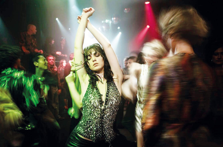 Sanat için her şey mubah mıdır