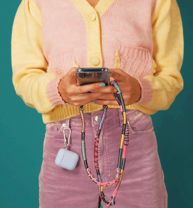 Kaotik ve renkli kişisel moda