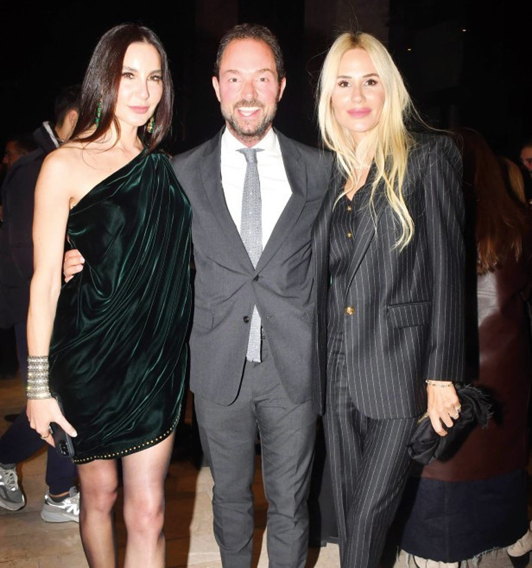 Galaya kıyafeti ile damga vurdu... Bu bir beyazperde filmi