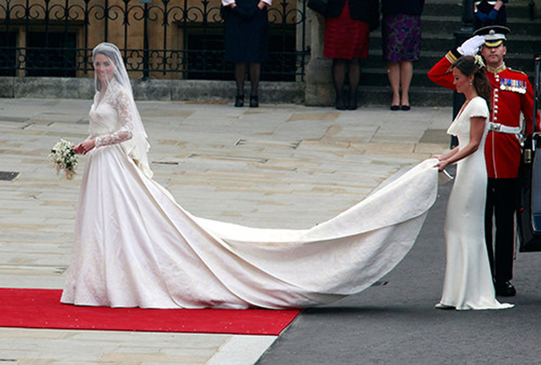 Sevdiğiyle evlendiği gün başka çiftleri ayırmış Bu planı annesiyle birlikte yaptı