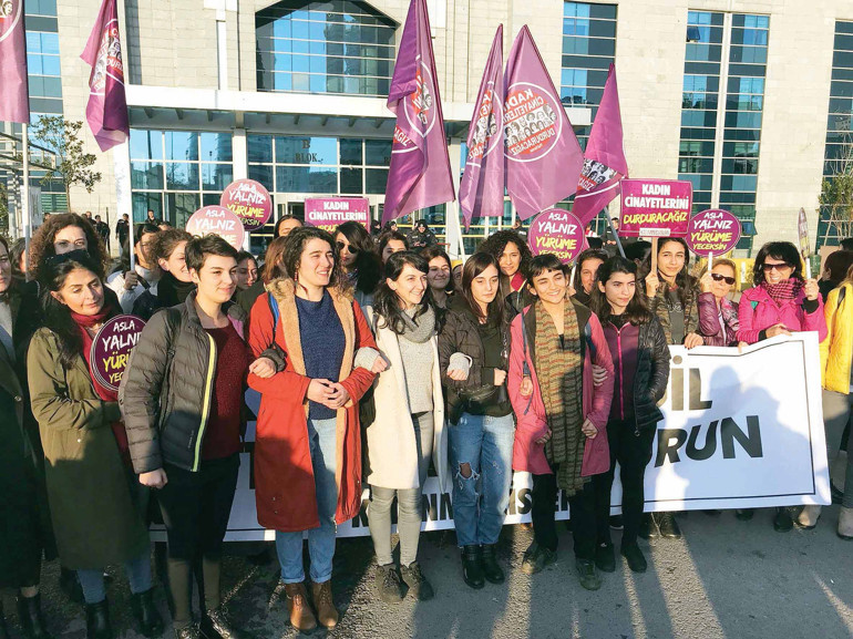 Ölümlerin gölgesinde bir yıl daha: 365 gün dolmadan 405 kadın katledildi