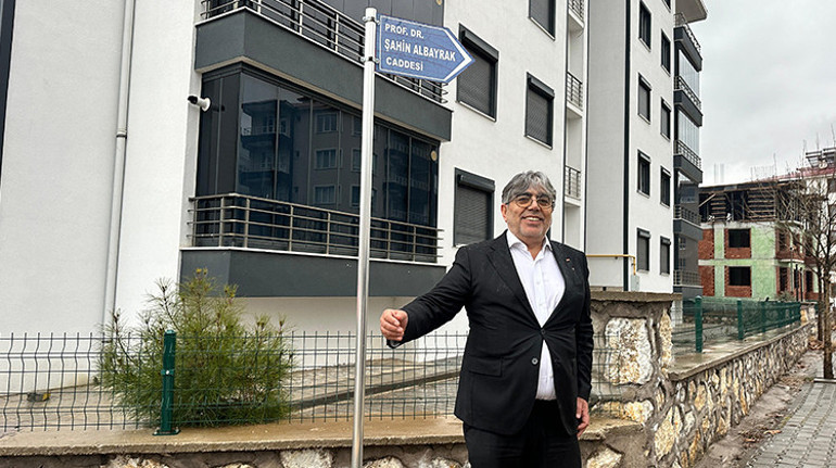 ‘Alman şirketleri hareketsiz tankerler gibi davrandı’