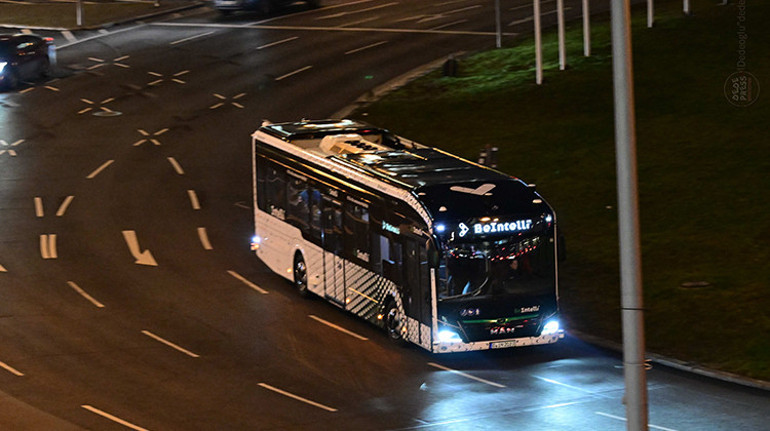 ‘Alman şirketleri hareketsiz tankerler gibi davrandı’