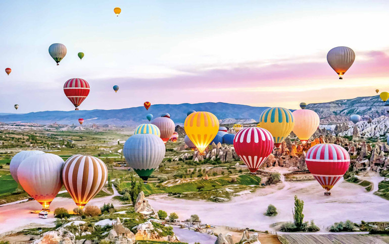 Kapadokya: Doğanın ilmek ilmek dokuduğu büyülü topraklar
