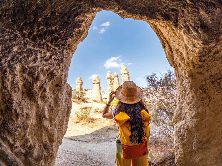 Kapadokya: Doğanın ilmek ilmek dokuduğu büyülü topraklar