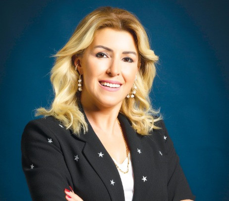 ‘Açarız radyoyu kafa nereye biz oraya’